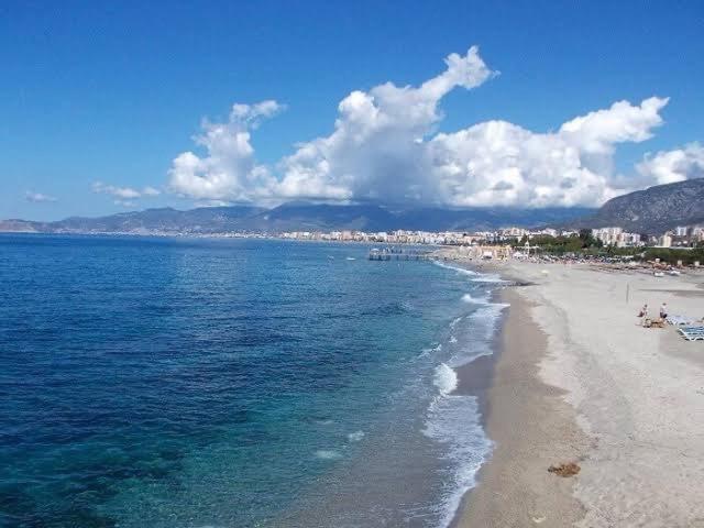 Cosy Flat, 150m To The Sea Apartment