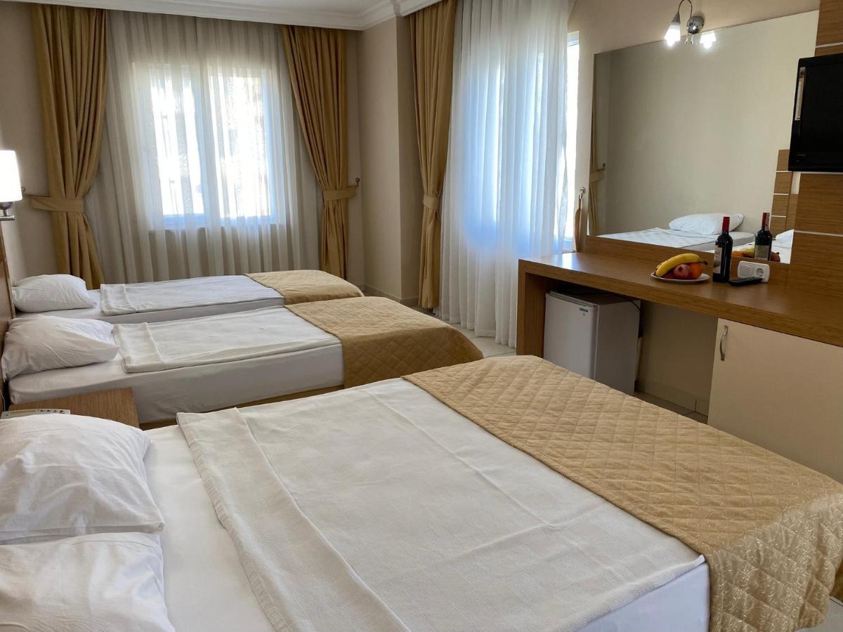 House Hotel *