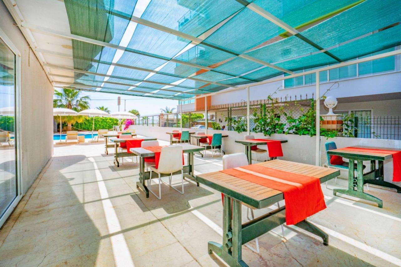 Mikado Hotel