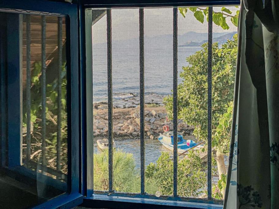 Seafront Isolated Unique House Alanya