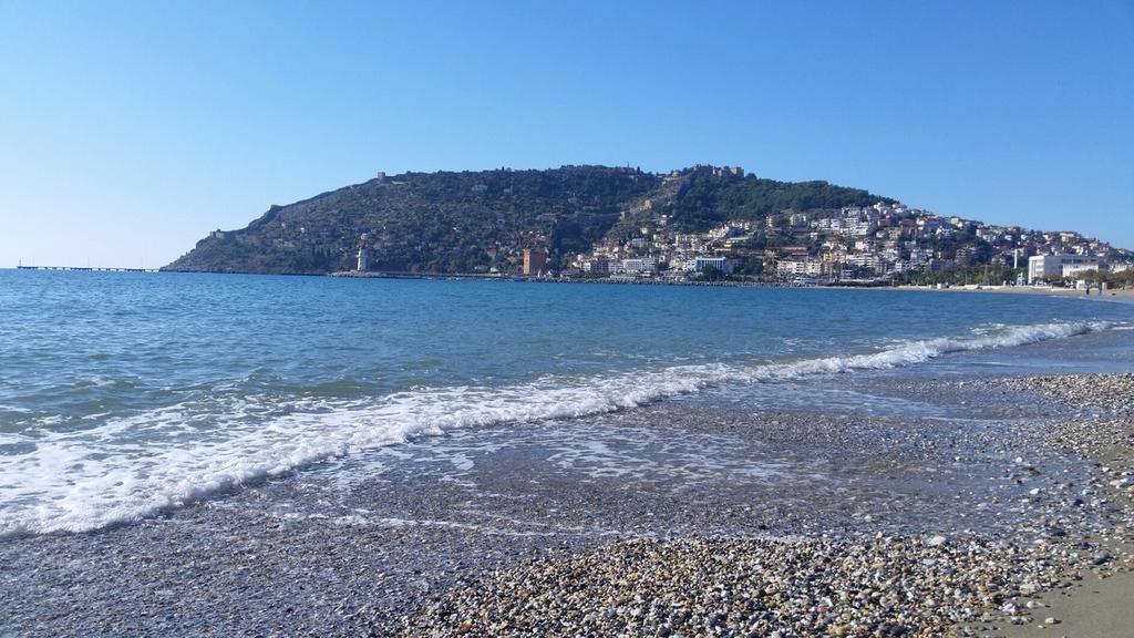 Hotel Astor Beach 3*