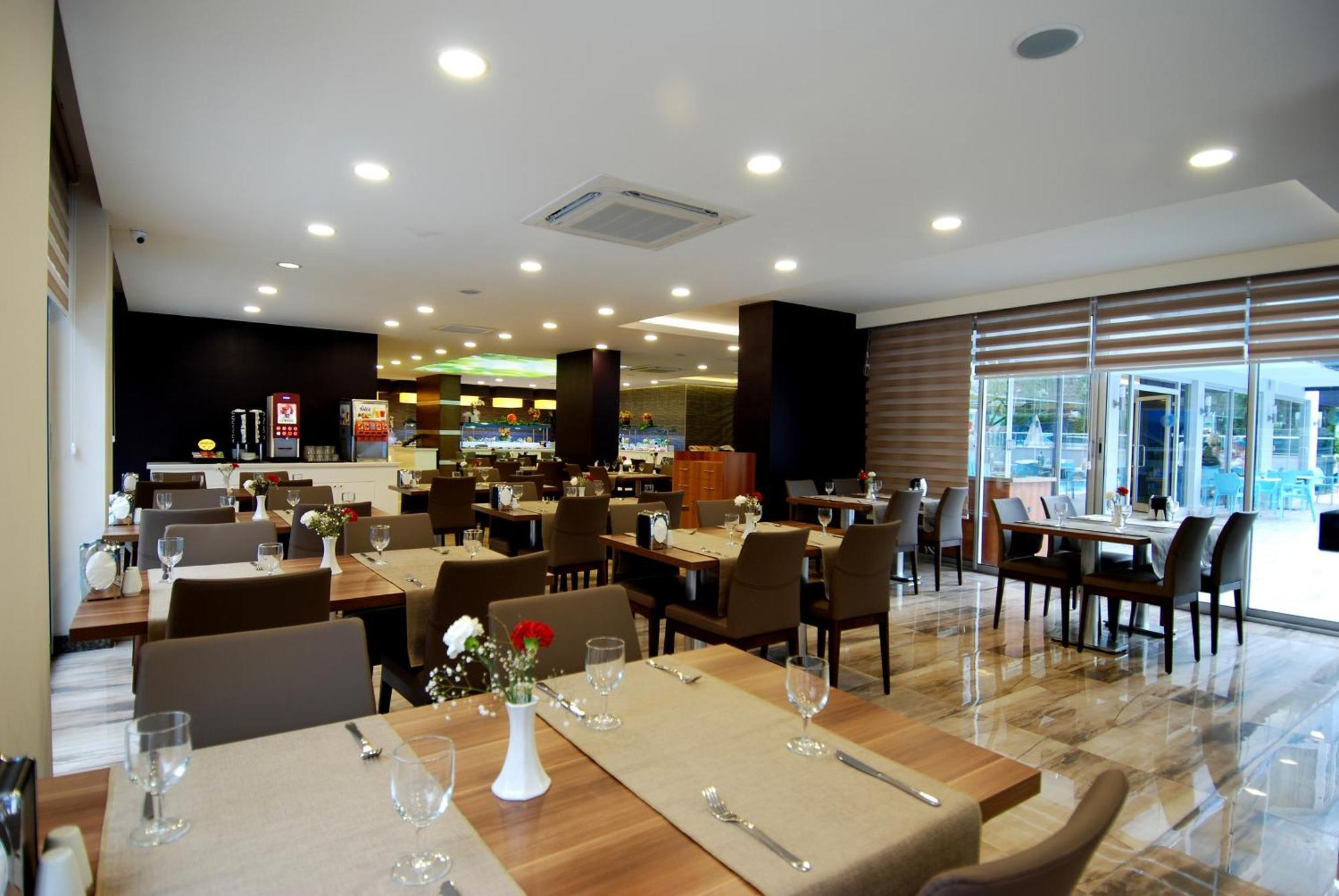 Hotel Kleopatra Ramira