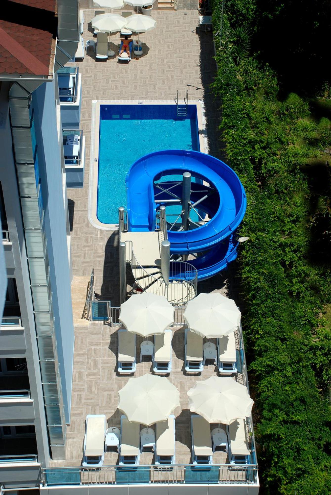 Hotel Kleopatra Ramira