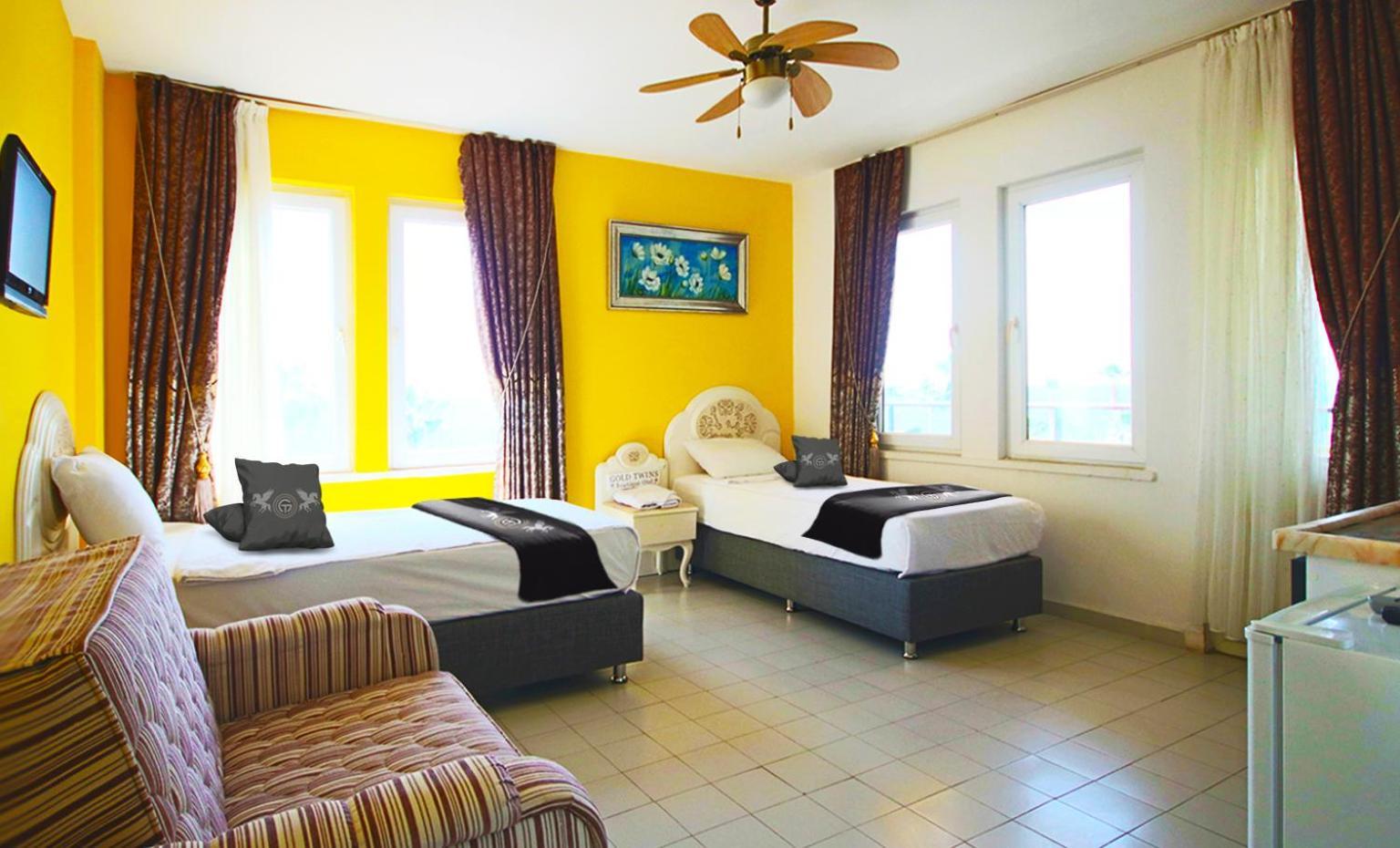 Hotel Gold Twins Boutique 3*