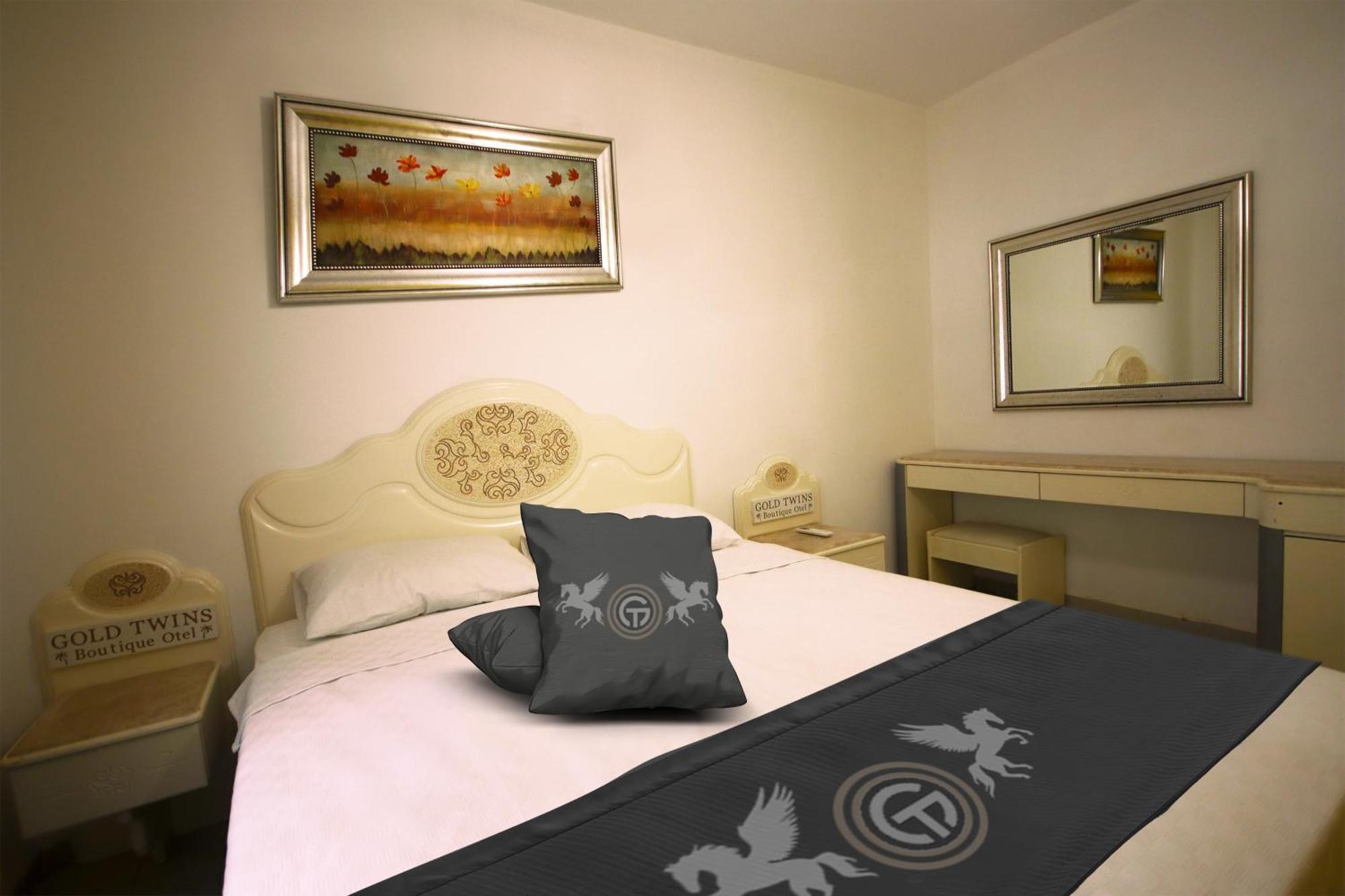 Gold Twins Boutique 3*