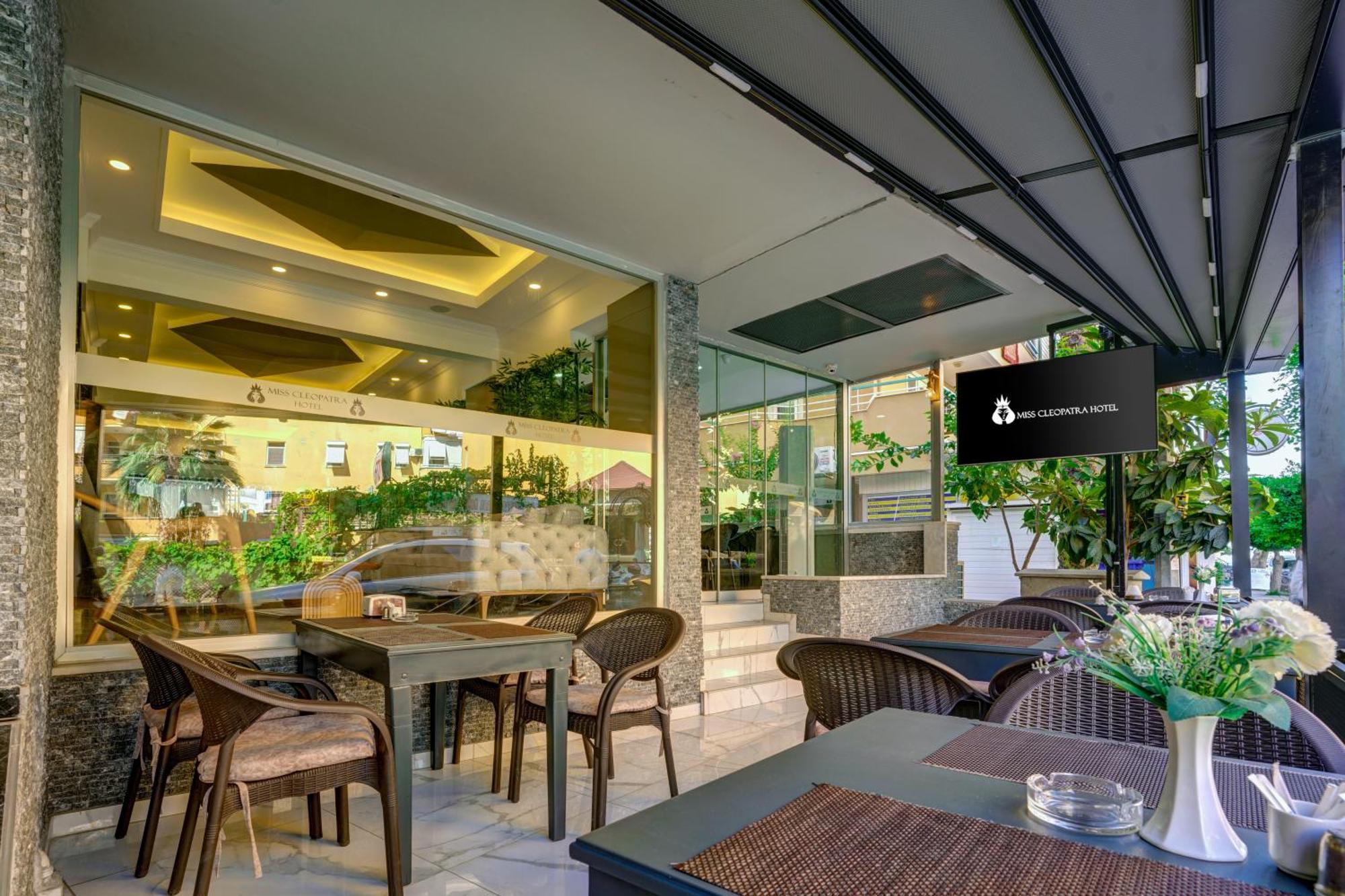 Hotel Miss Cleopatra 2*