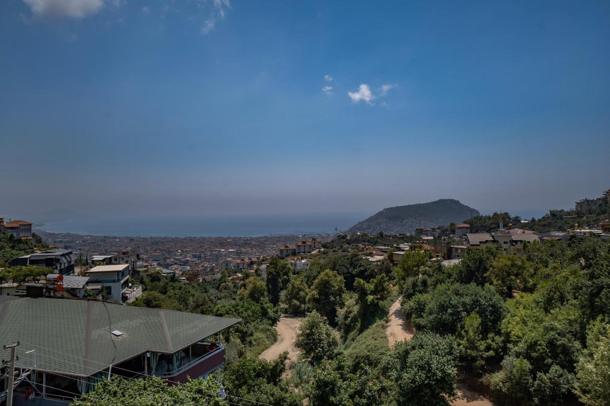 Apartment Mit Einzigartigem Ausblick
