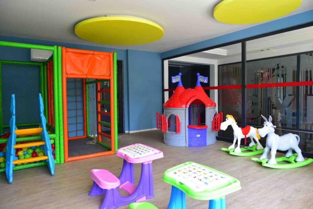 3-1 Duplex 500 Meters To Cleopatra Apartment