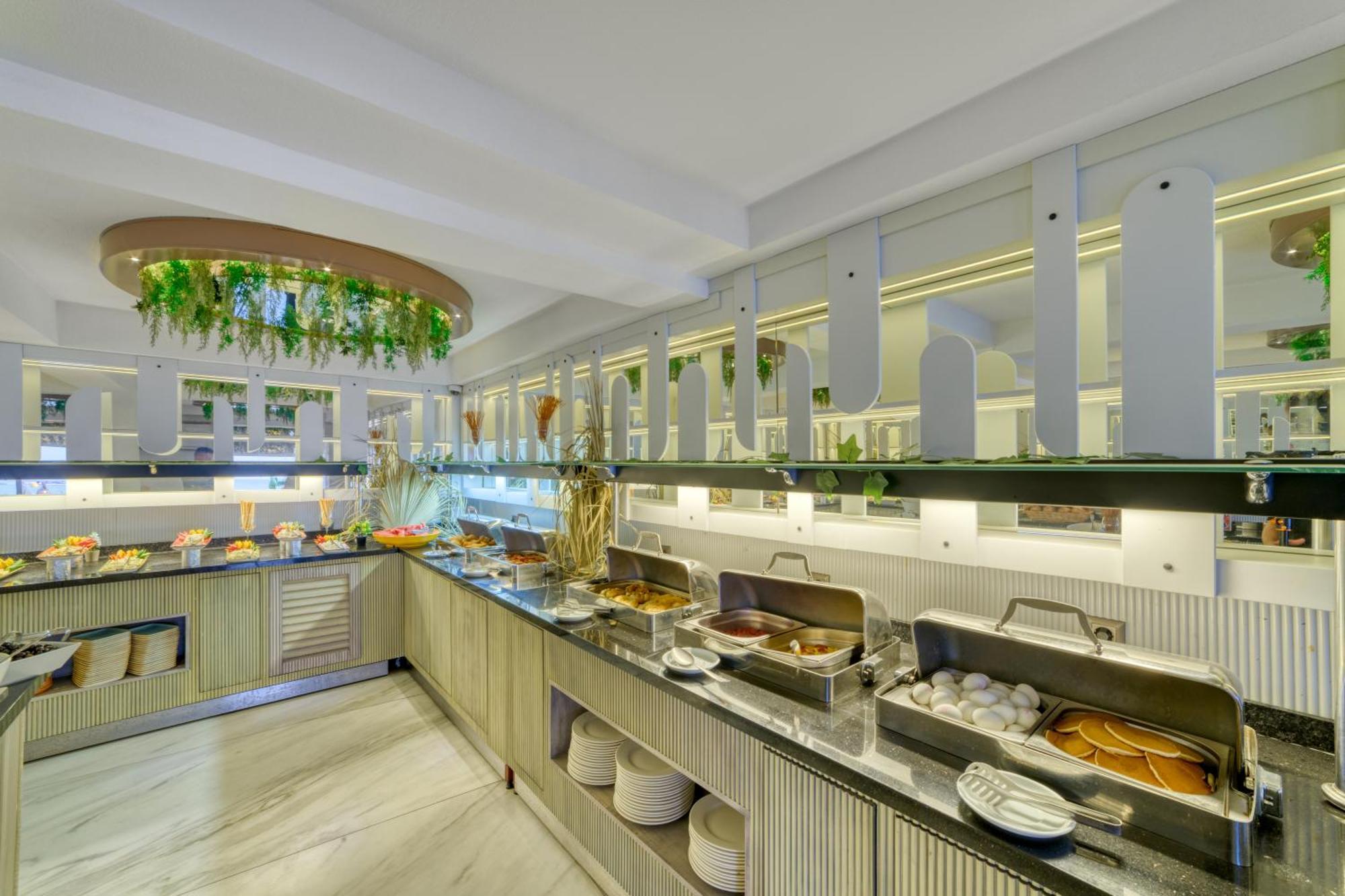 Hotel Royalisa Palmiye Adult Only 3*