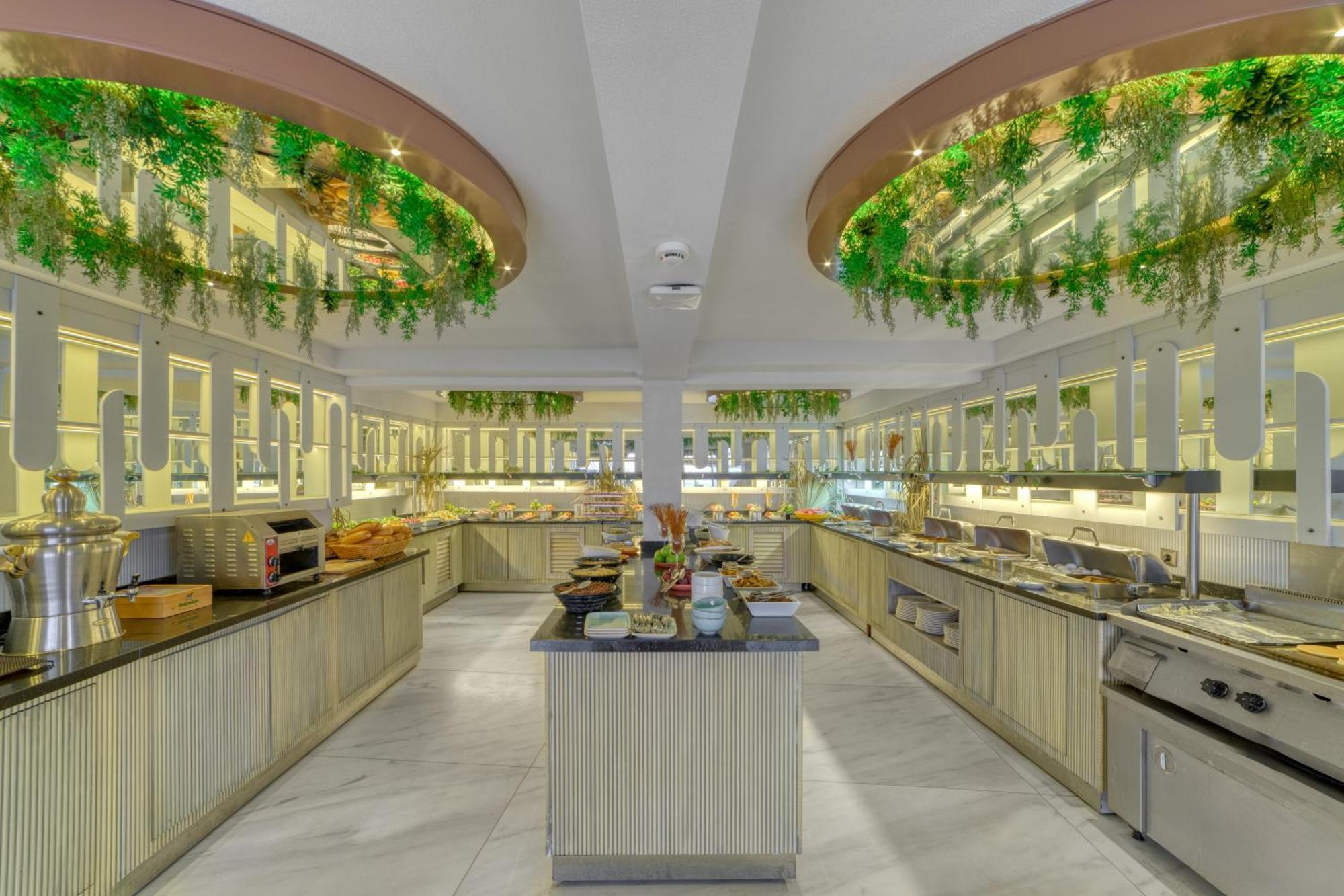 Hotel Royalisa Palmiye Adult Only Alanya