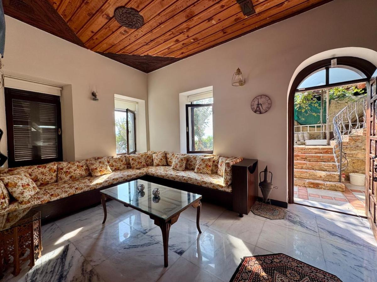 Luna Sea View With Private Pool Alanya