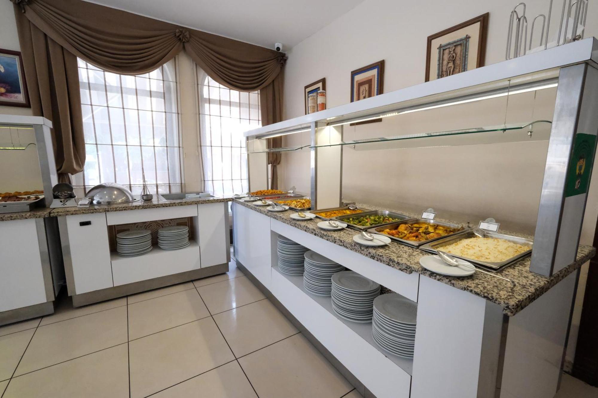 Kandelor Hotel 4*