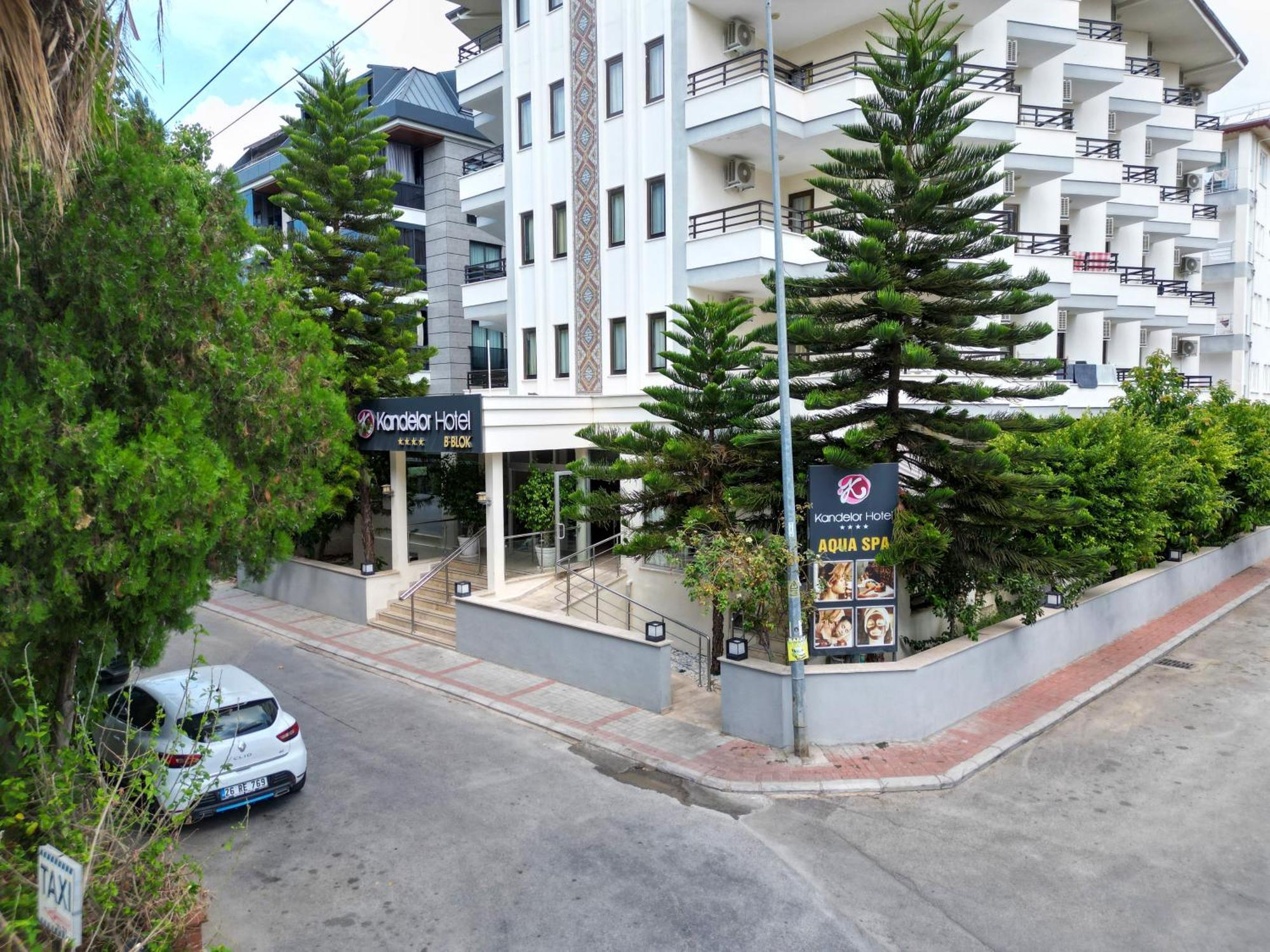 Hotel Kandelor