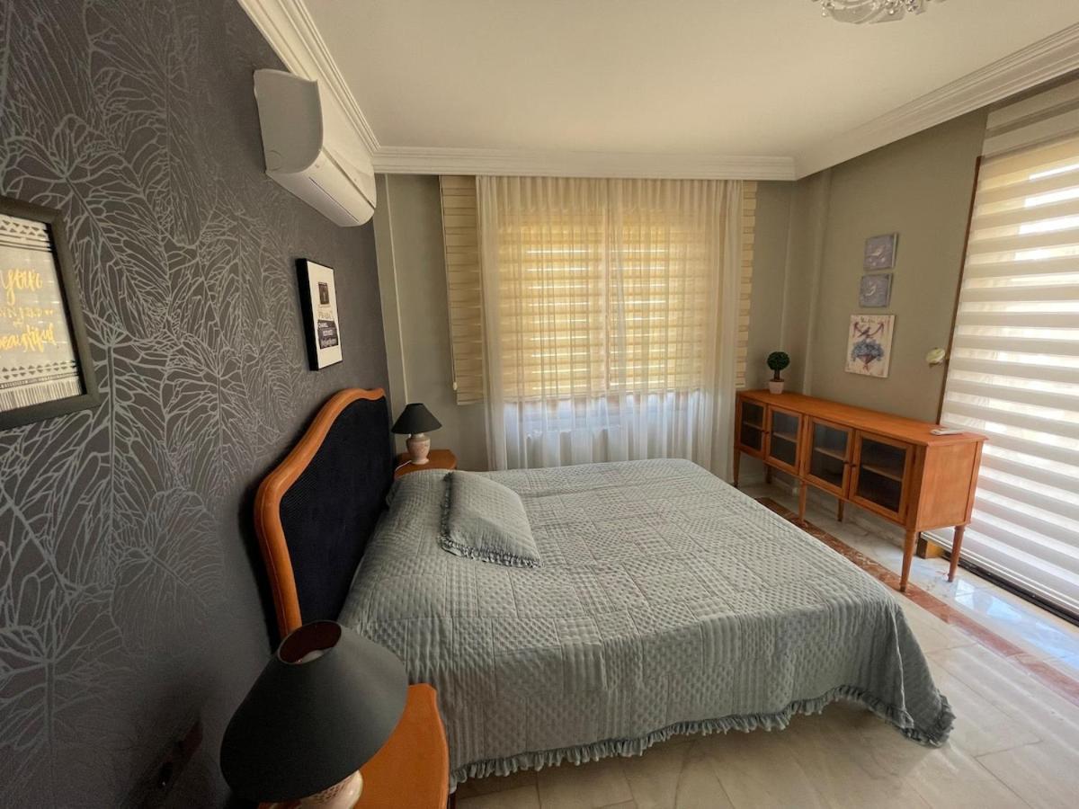 Villa Luxury, 6 Bedroom, 3 Bathroom