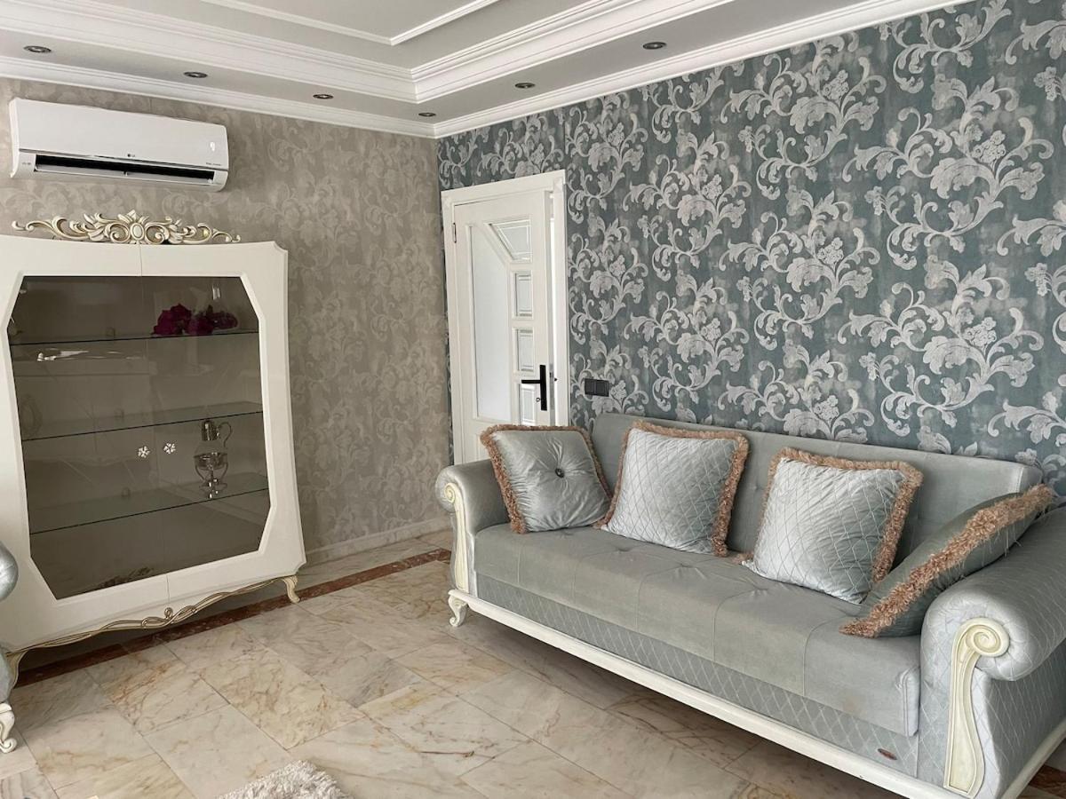 Luxury, 6 Bedroom, 3 Bathroom Alanya