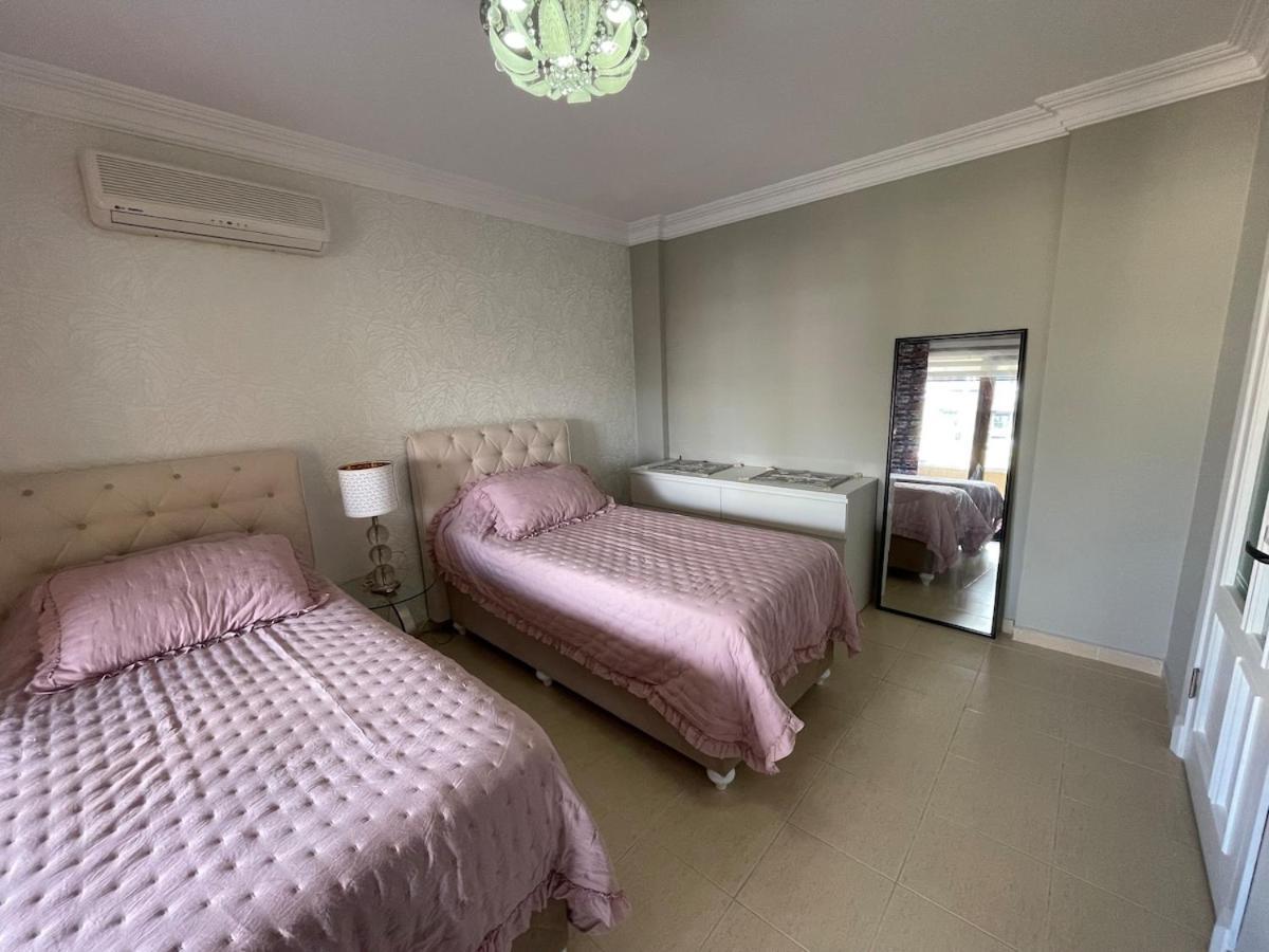 Luxury, 6 Bedroom, 3 Bathroom Alanya
