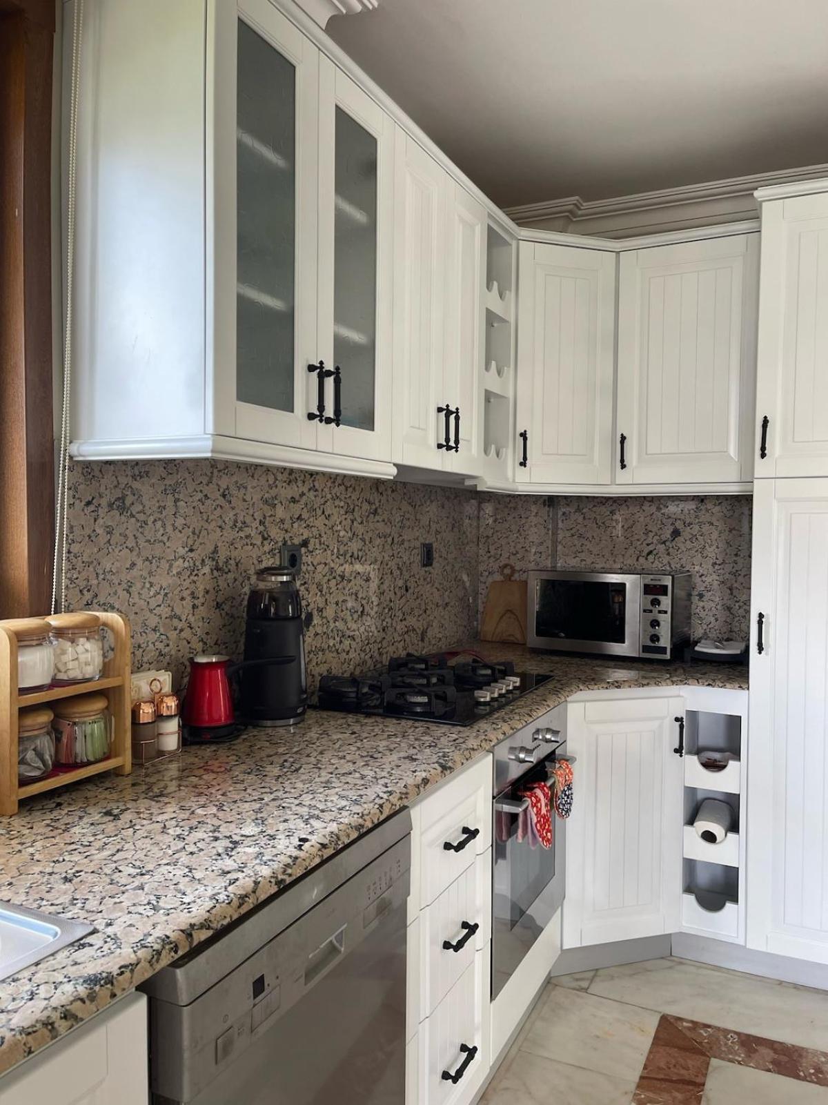 Luxury, 6 Bedroom, 3 Bathroom Villa Alanya