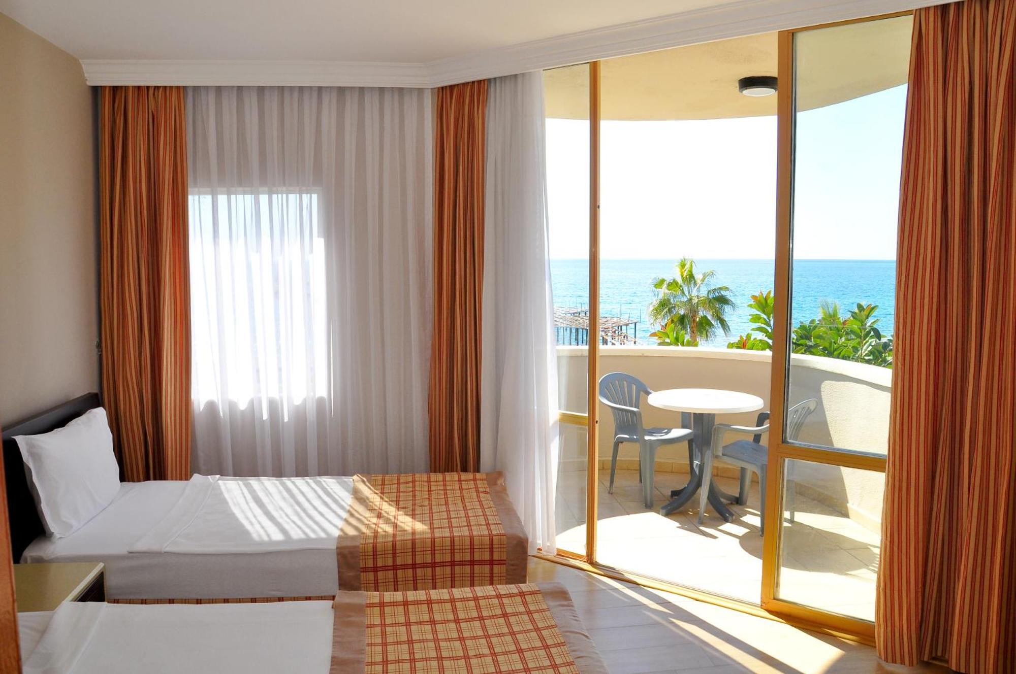 Hotel Senza Sunset 5*