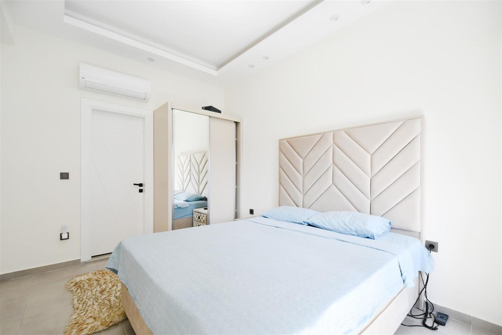 Daire Gokgur 2-bedroom For Rent, 400 Meters From The Sea, Mahmutlar, *