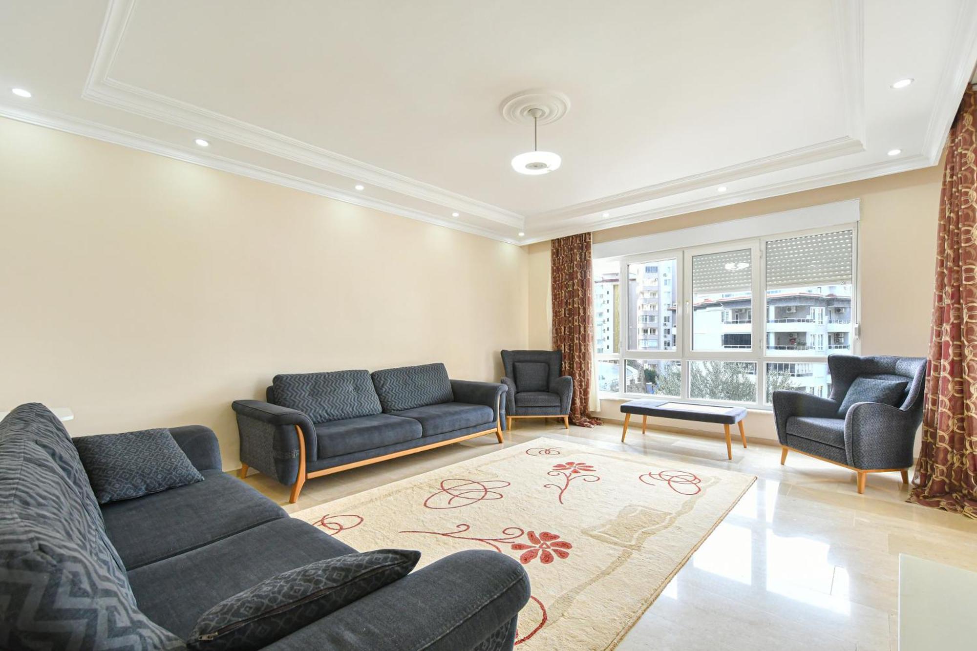 Daire 2 Bedroom For Rent In Tosmur, , 500 Meters To The Sea Alanya