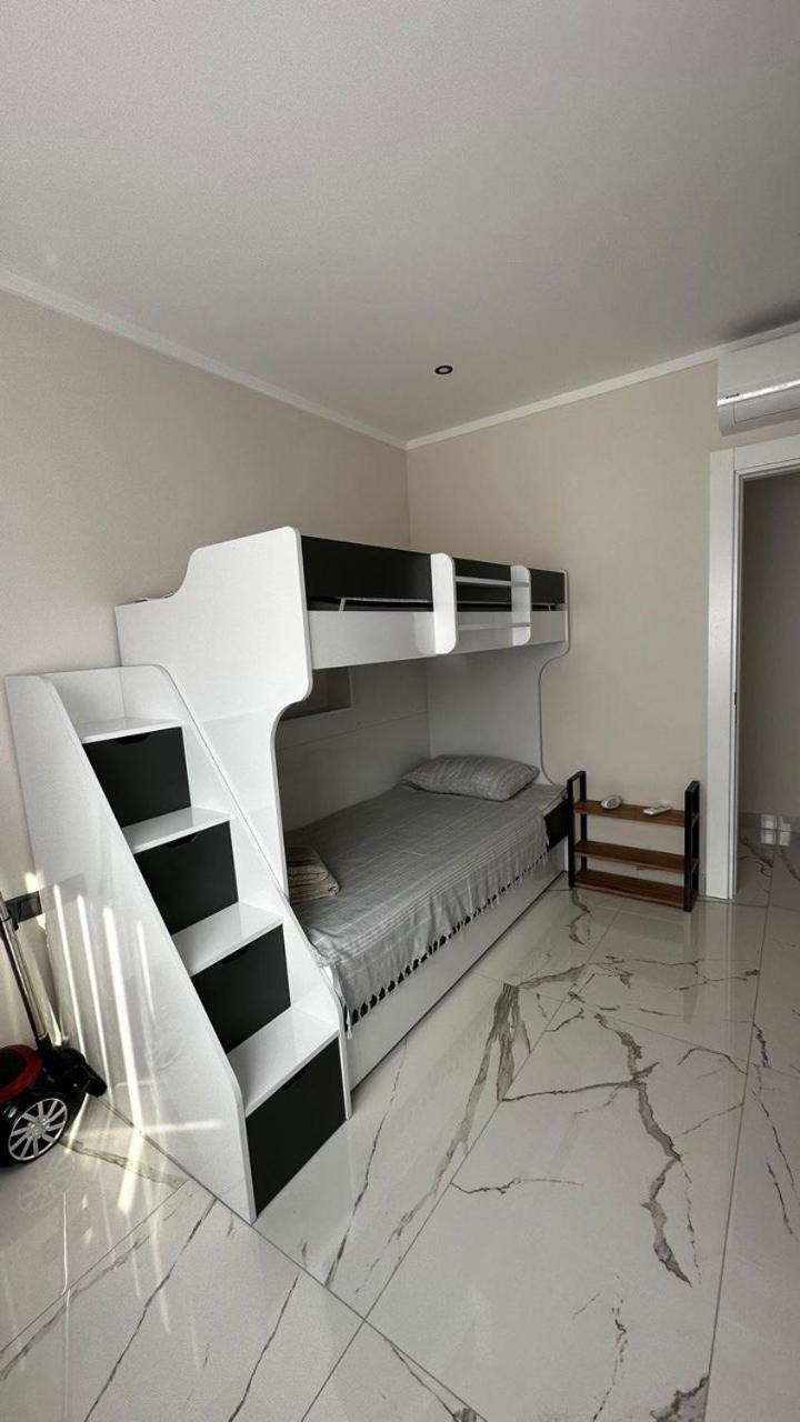 Cosy Flat, 150m To The Sea *