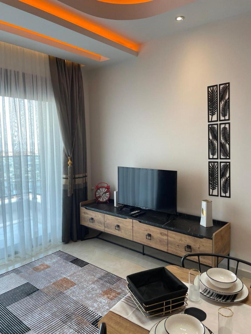 Apartment Stylish In Yekta Royal Club