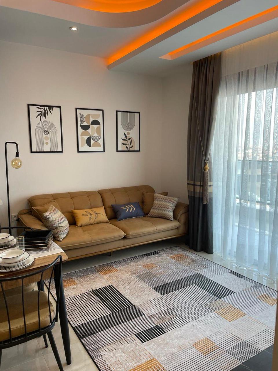 Stylish In Yekta Royal Club Apartment Alanya