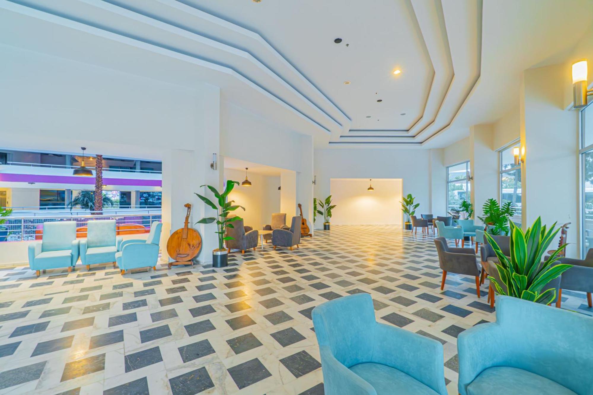 Hotel Pyxis Point 4*