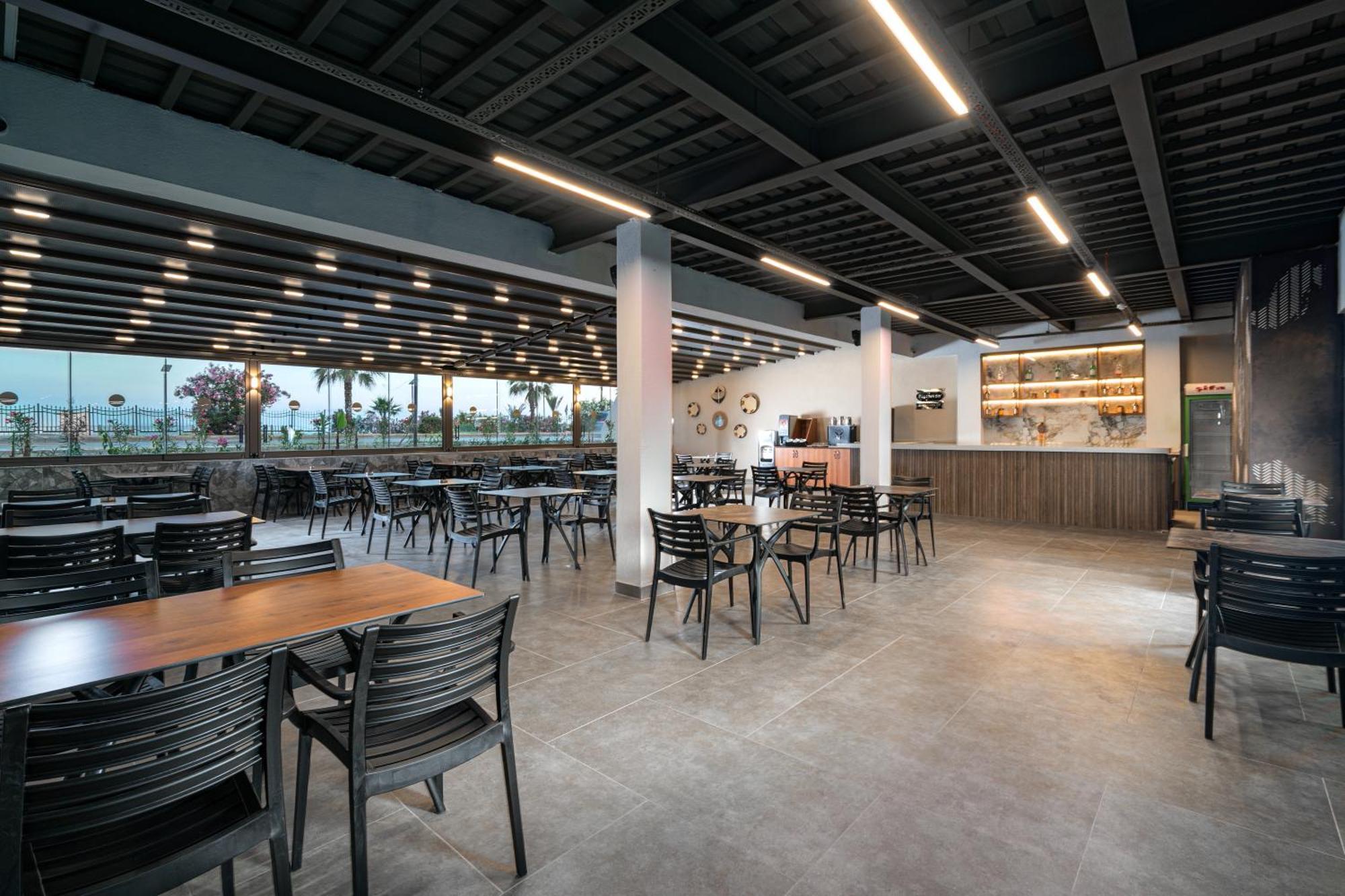 Sun Heava Queen Hotel 4*