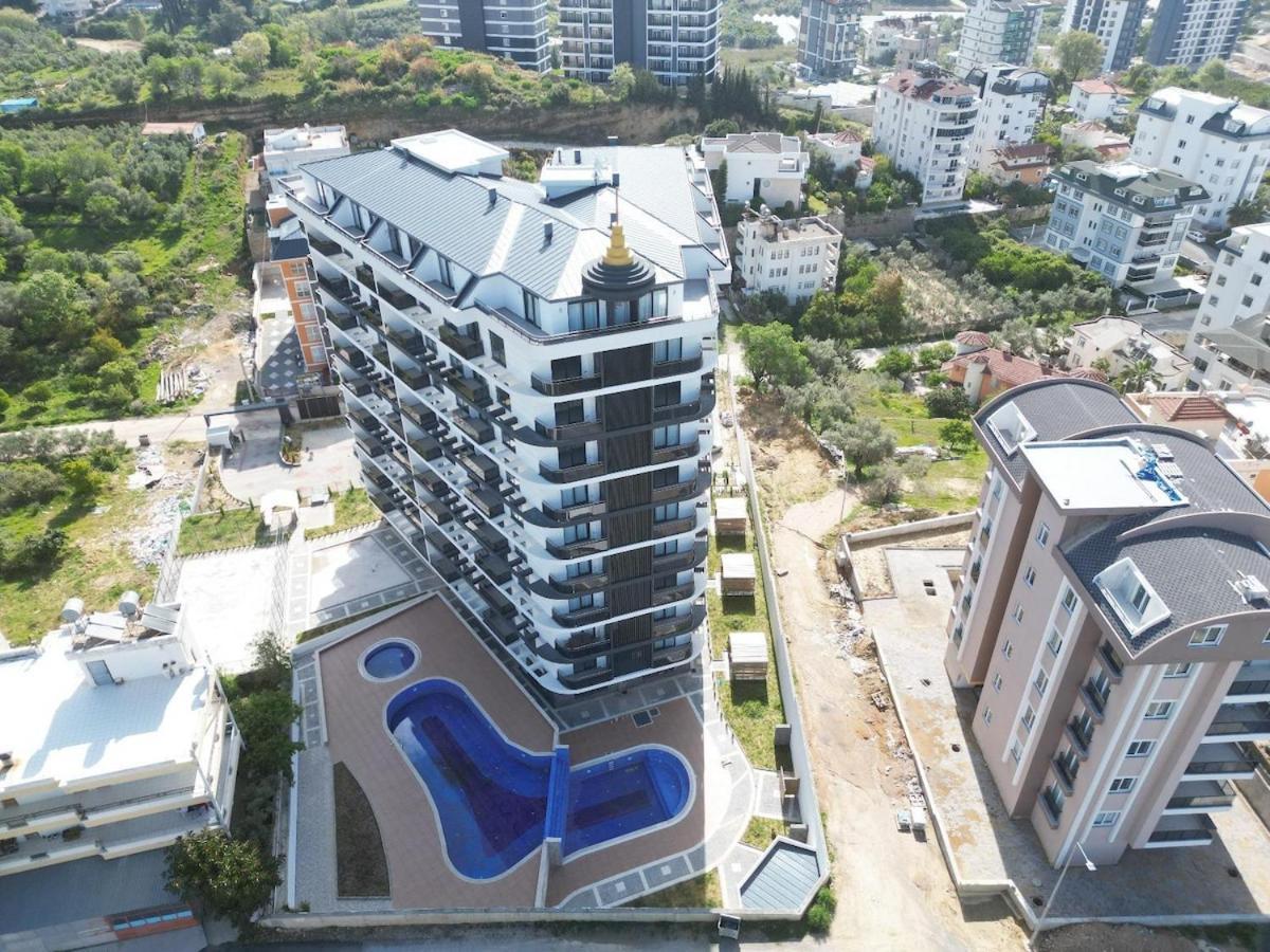 Stylish 1br Flat Pool View & 10 Min Walk To Apartamento *