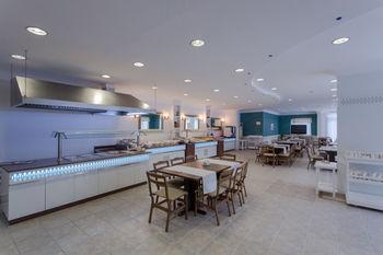 Apart Otel Moonflower Aparts & 3*