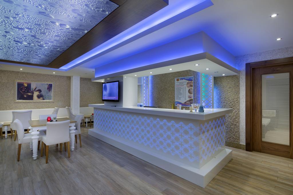 Aparthotel Moonflower Aparts &