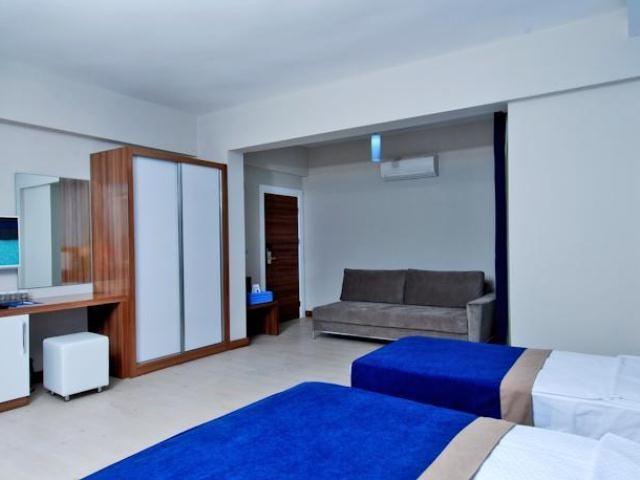 Kleopatra Ramira Hotel 4*