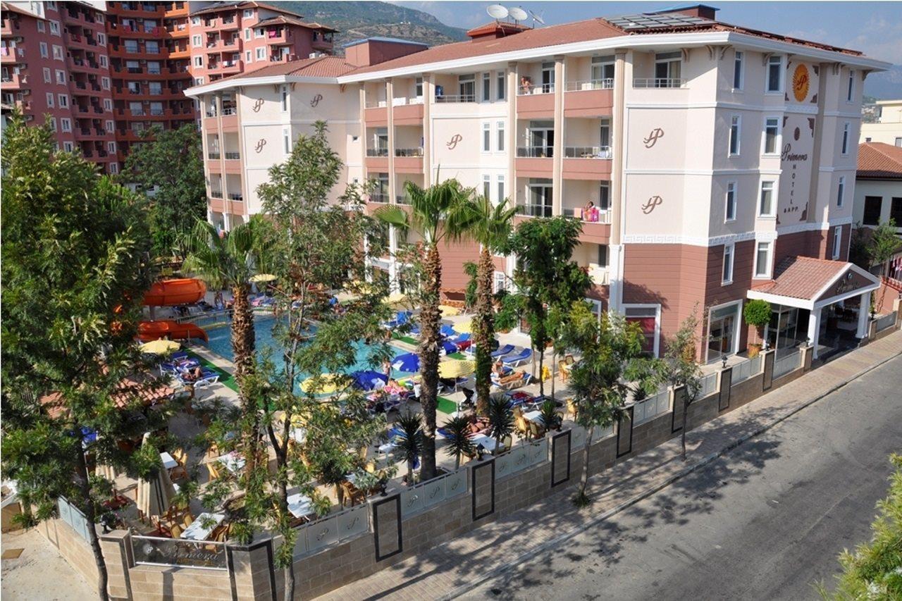 Aparthotel Primera & App 3*