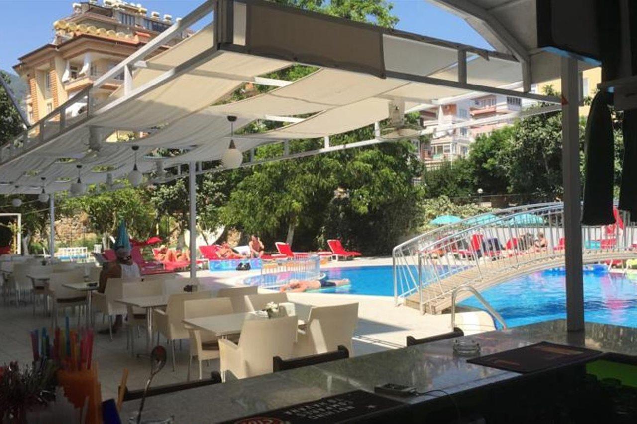 Aparthotel Rose Garden