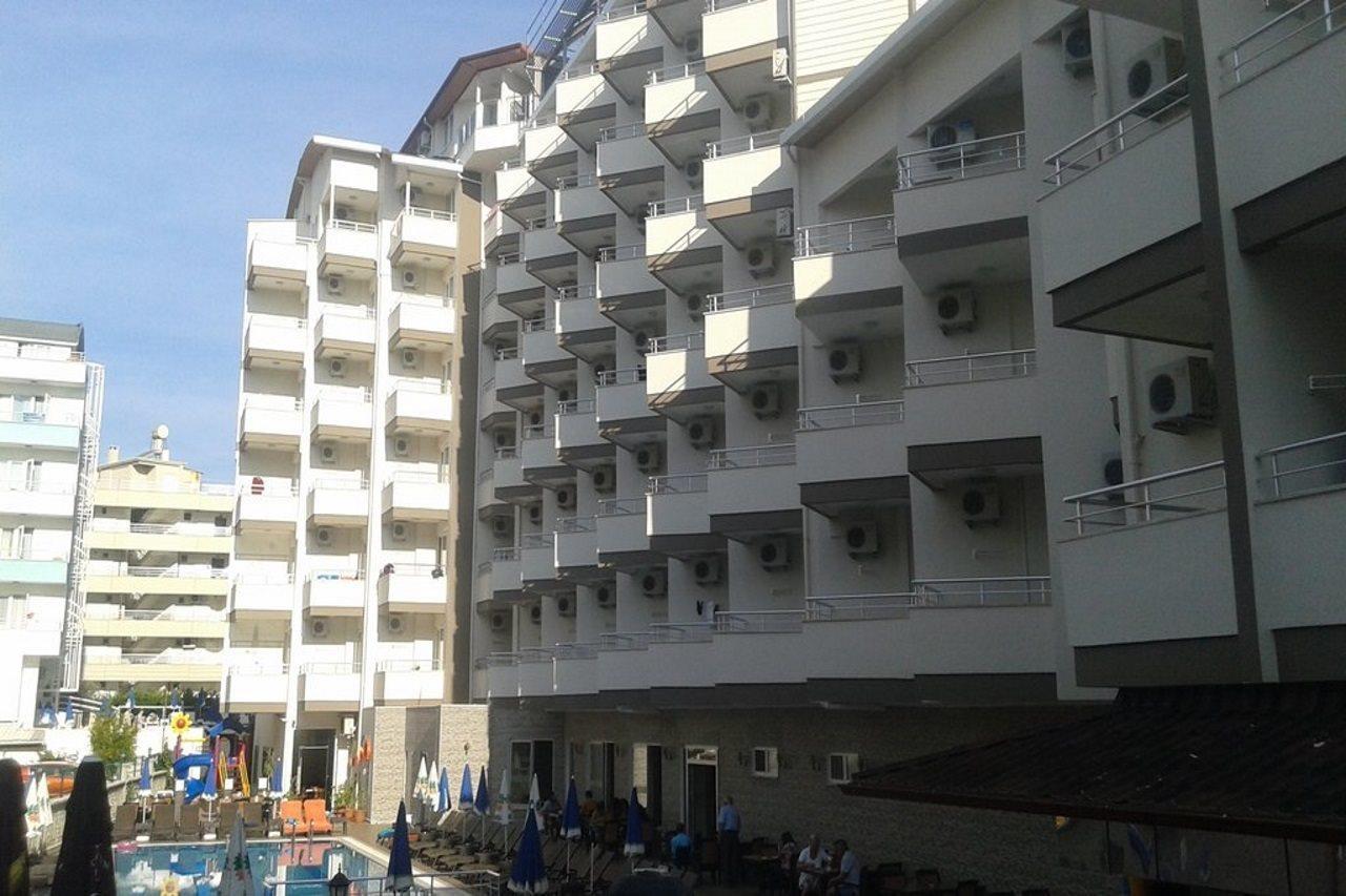 Grand Ati̇lla