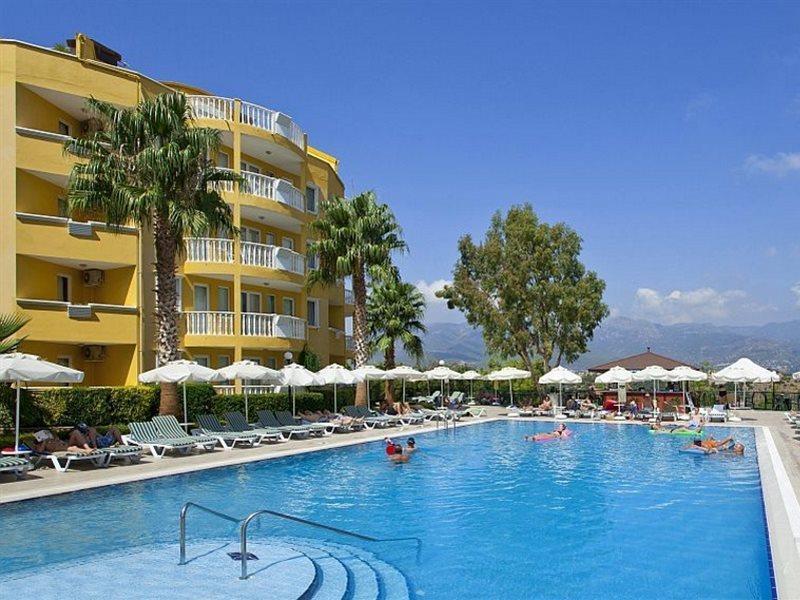 Otel Club Paradiso