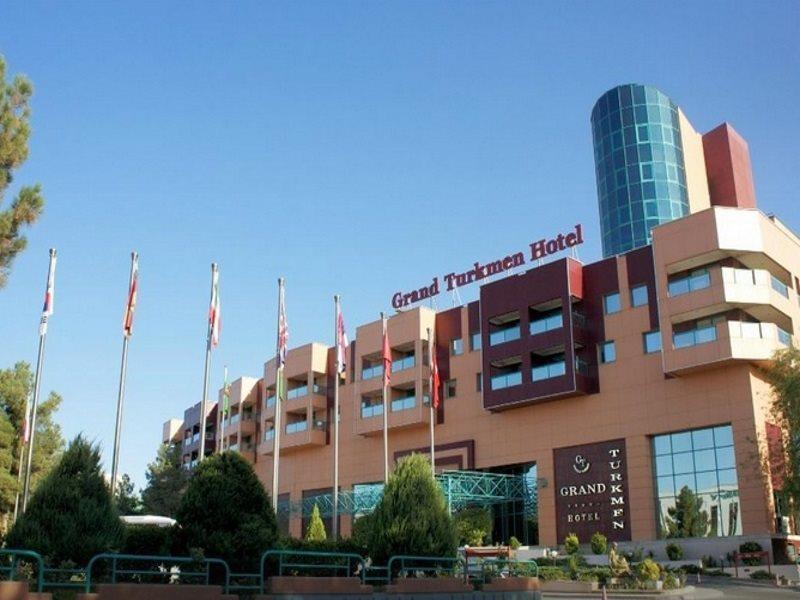 Grand Bayar Hotel 3*