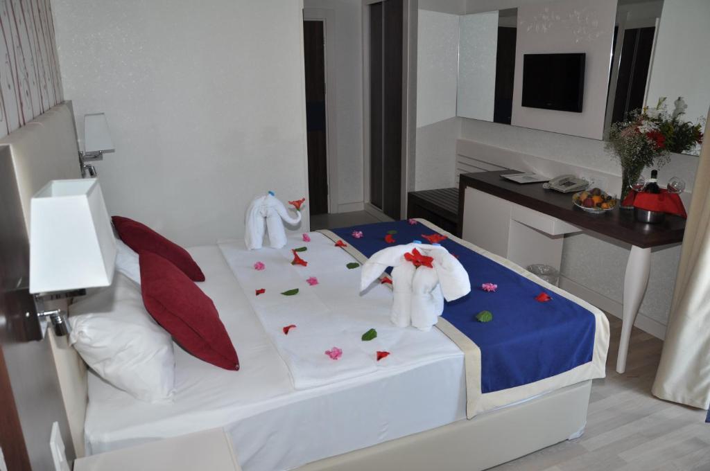 Kleopatra Micador 4*