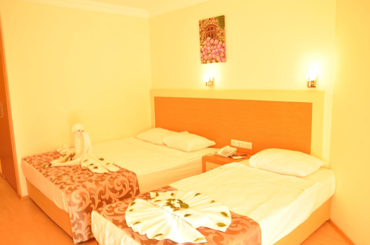 Hotel Grand Ati̇lla 3*