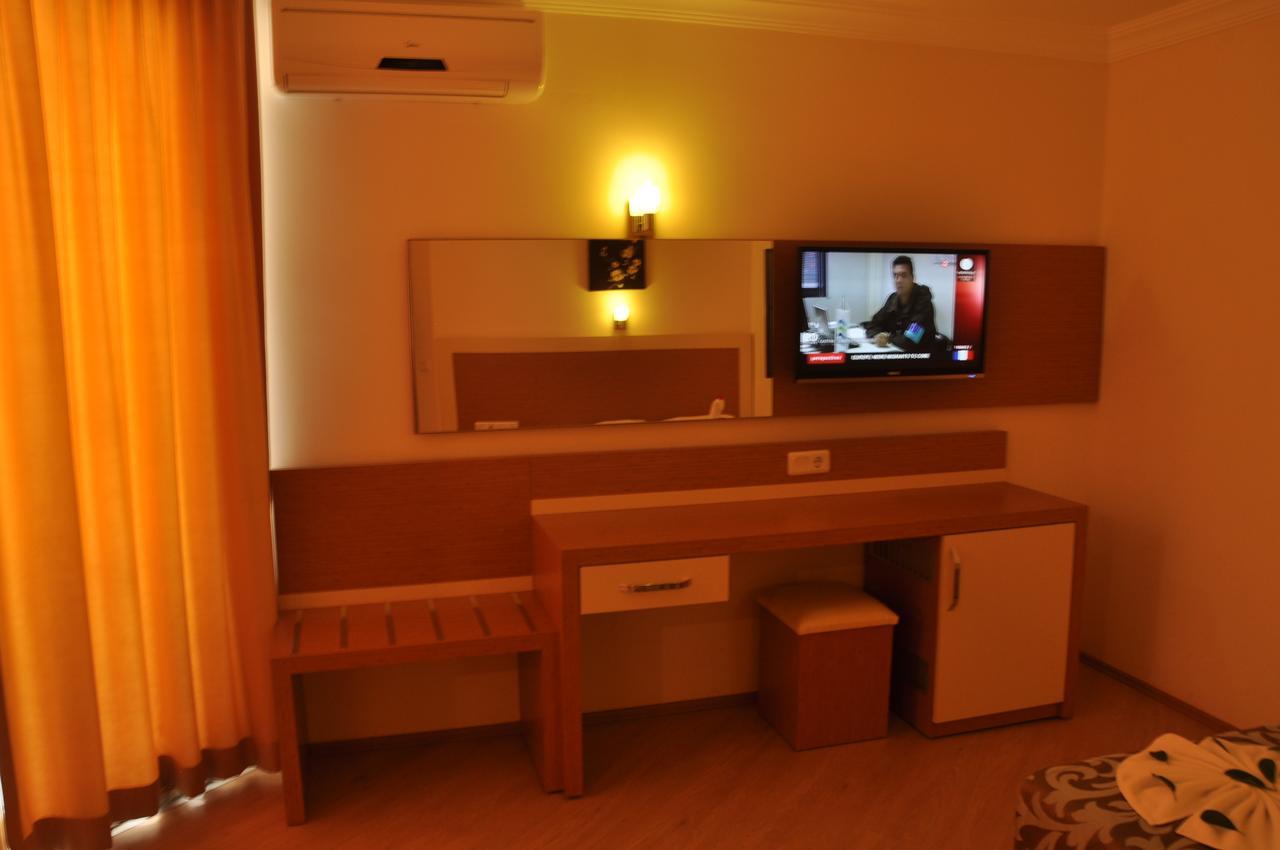 Grand Ati̇lla Hotel