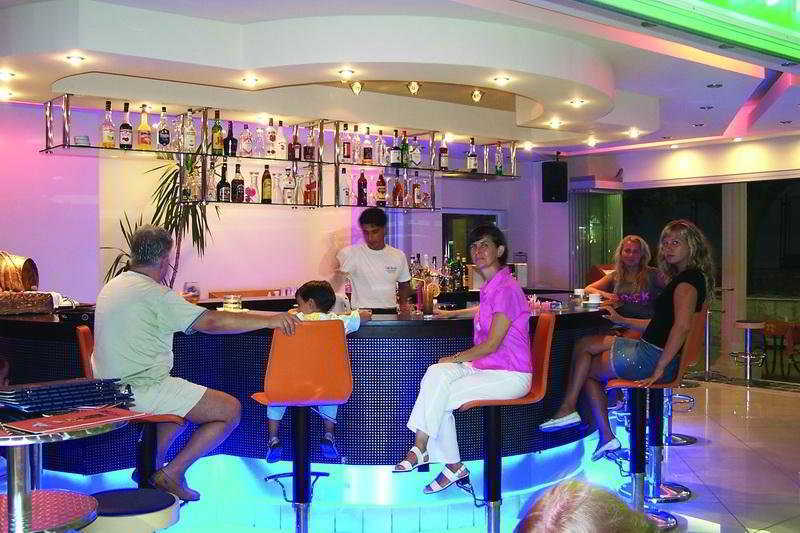Diamore Hotel 3*