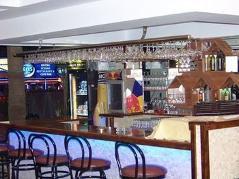 Glaros Hotel