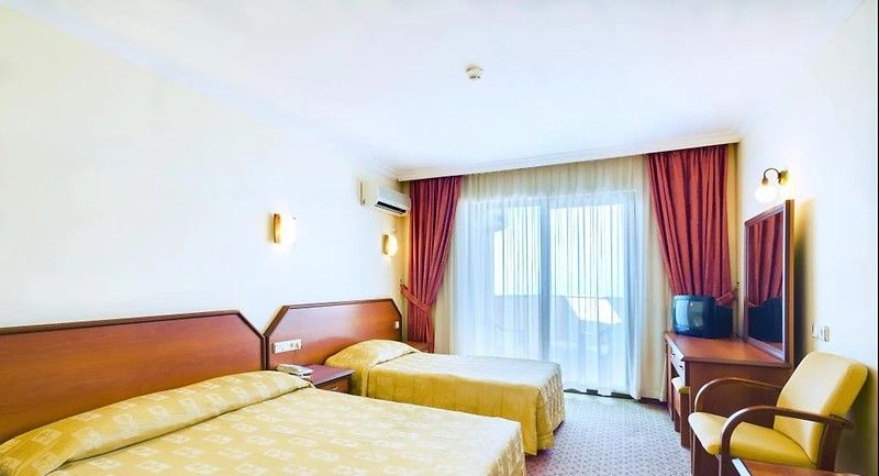 Sunshine Hotel