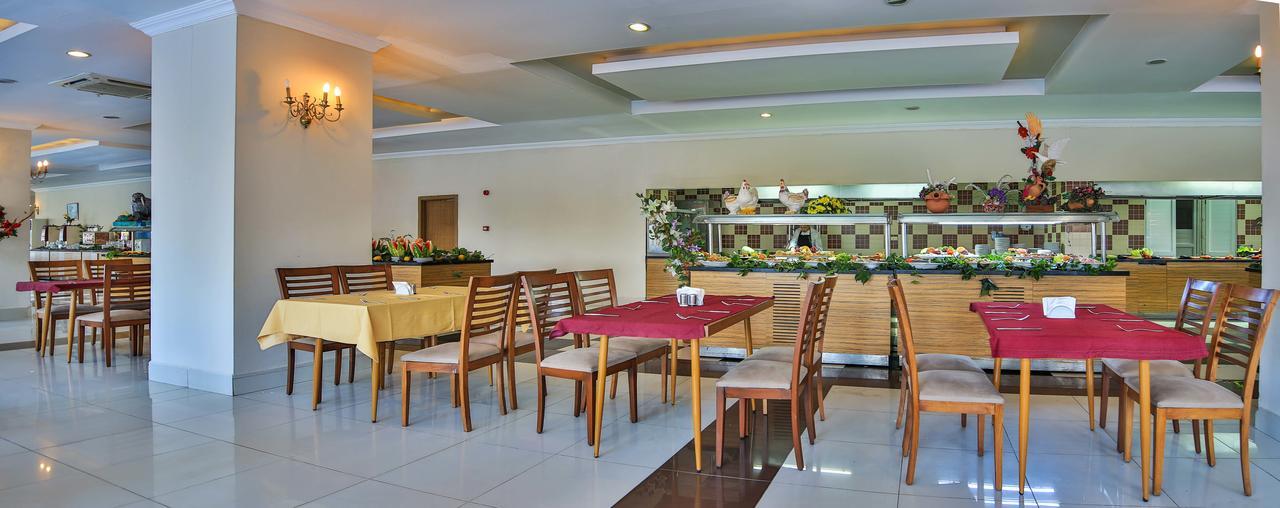 Hedef Beach 4* Alanya