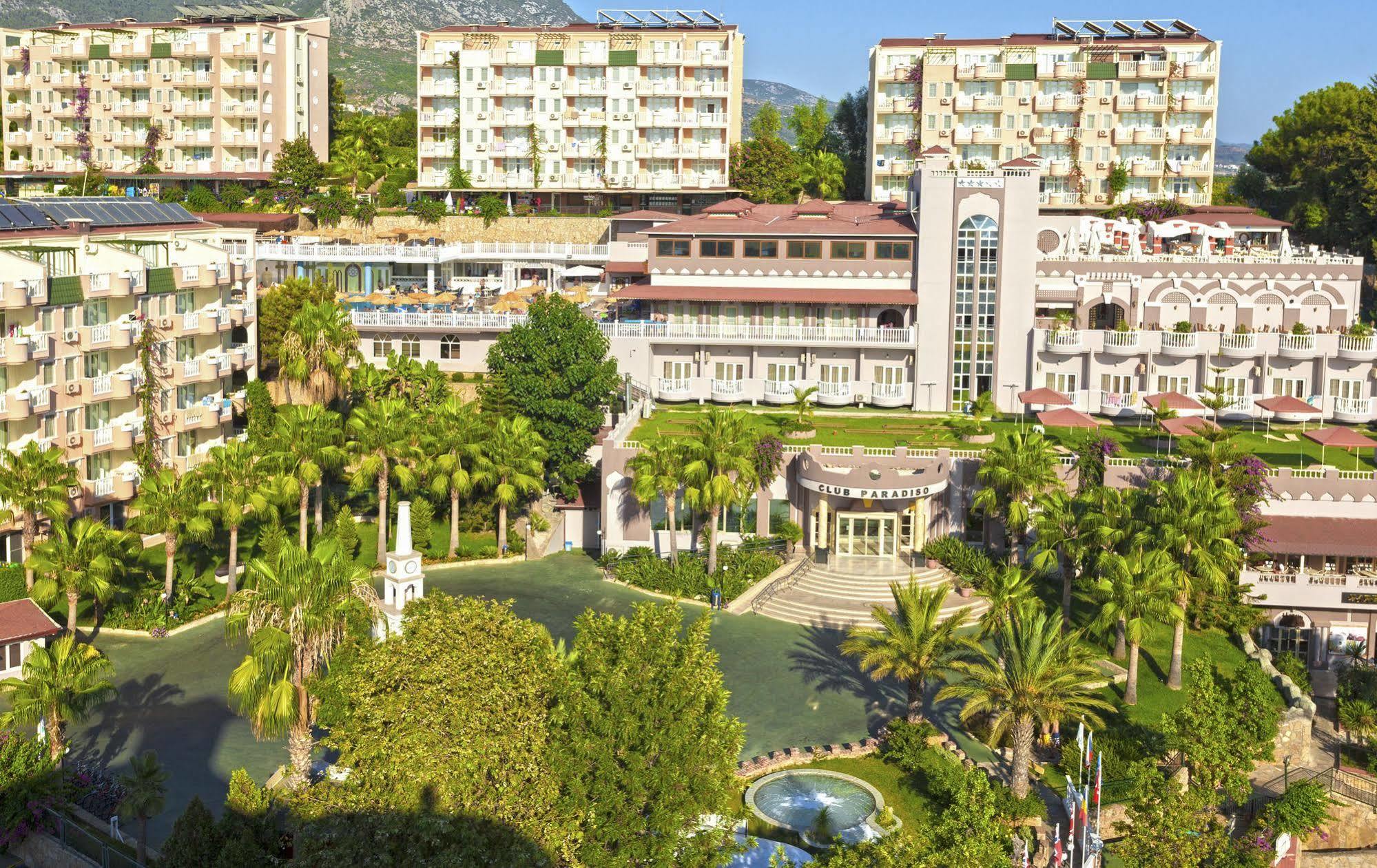 Otel Club Paradiso