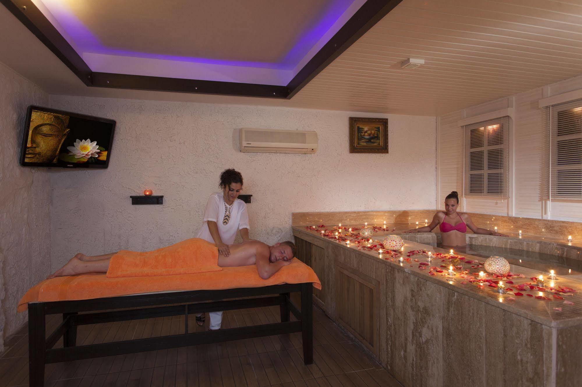 Otel Club Paradiso
