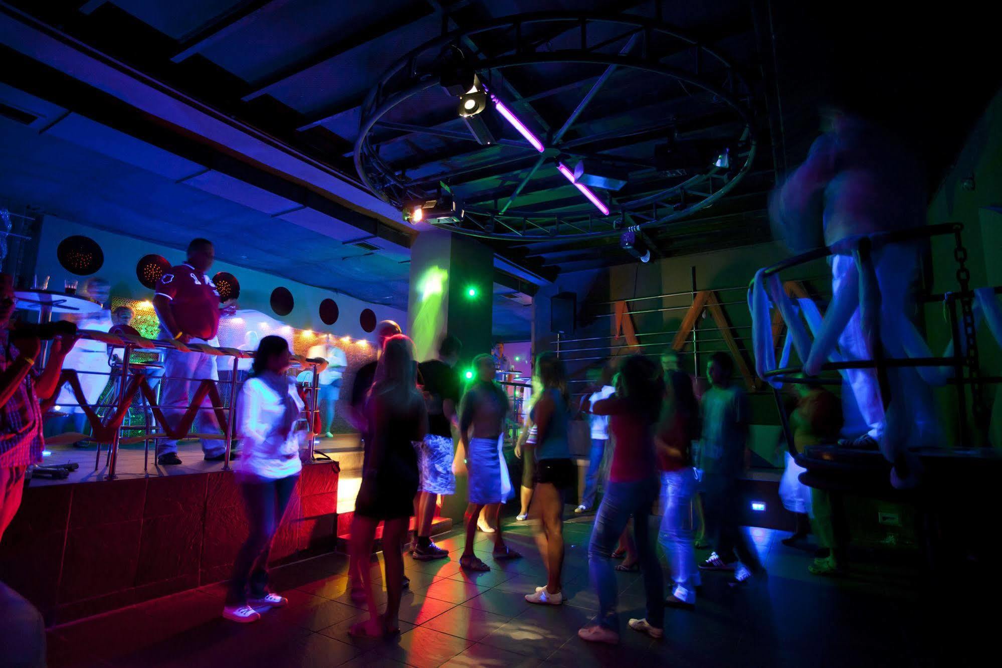 Club Paradiso Otel