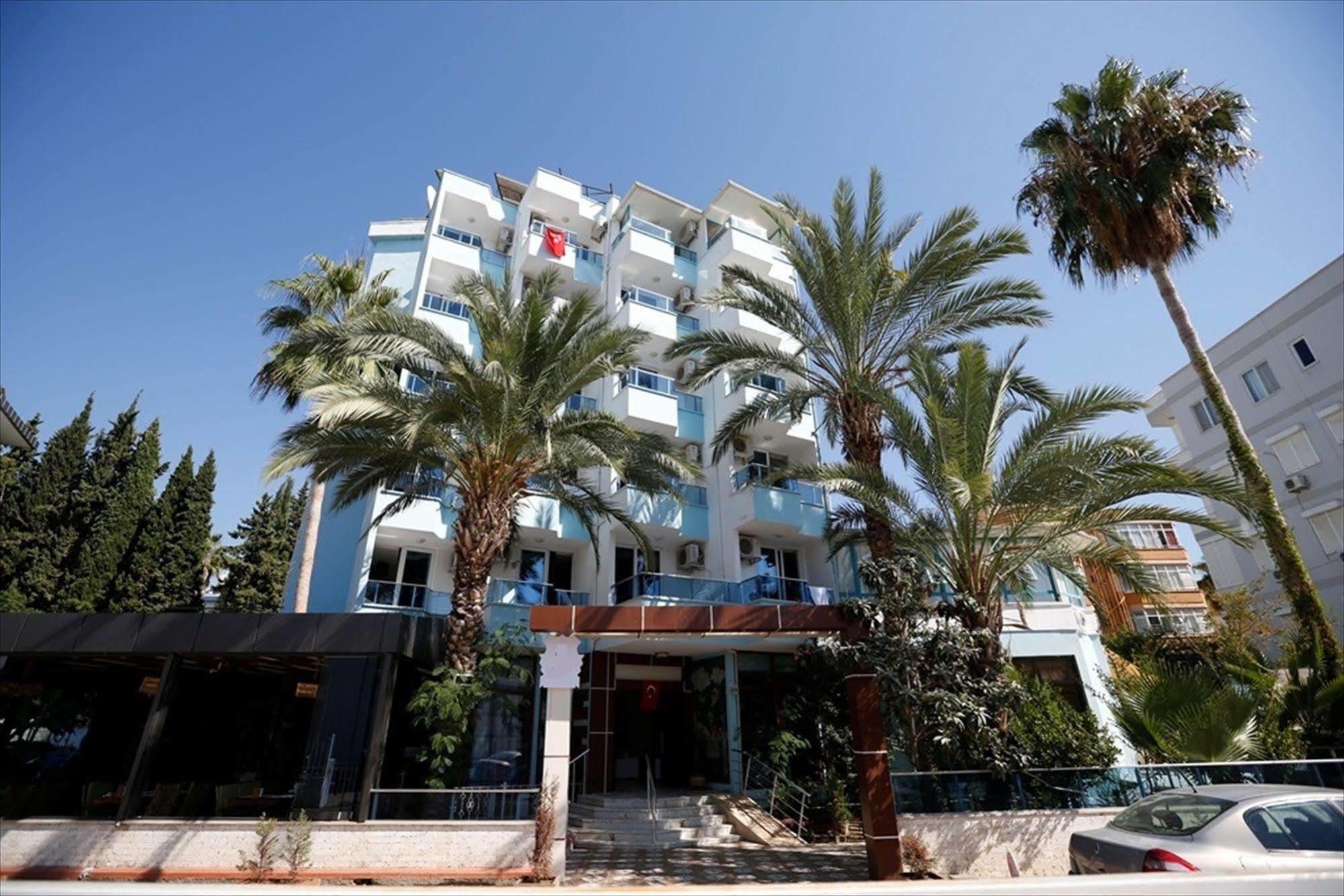 Xo Otel 2*