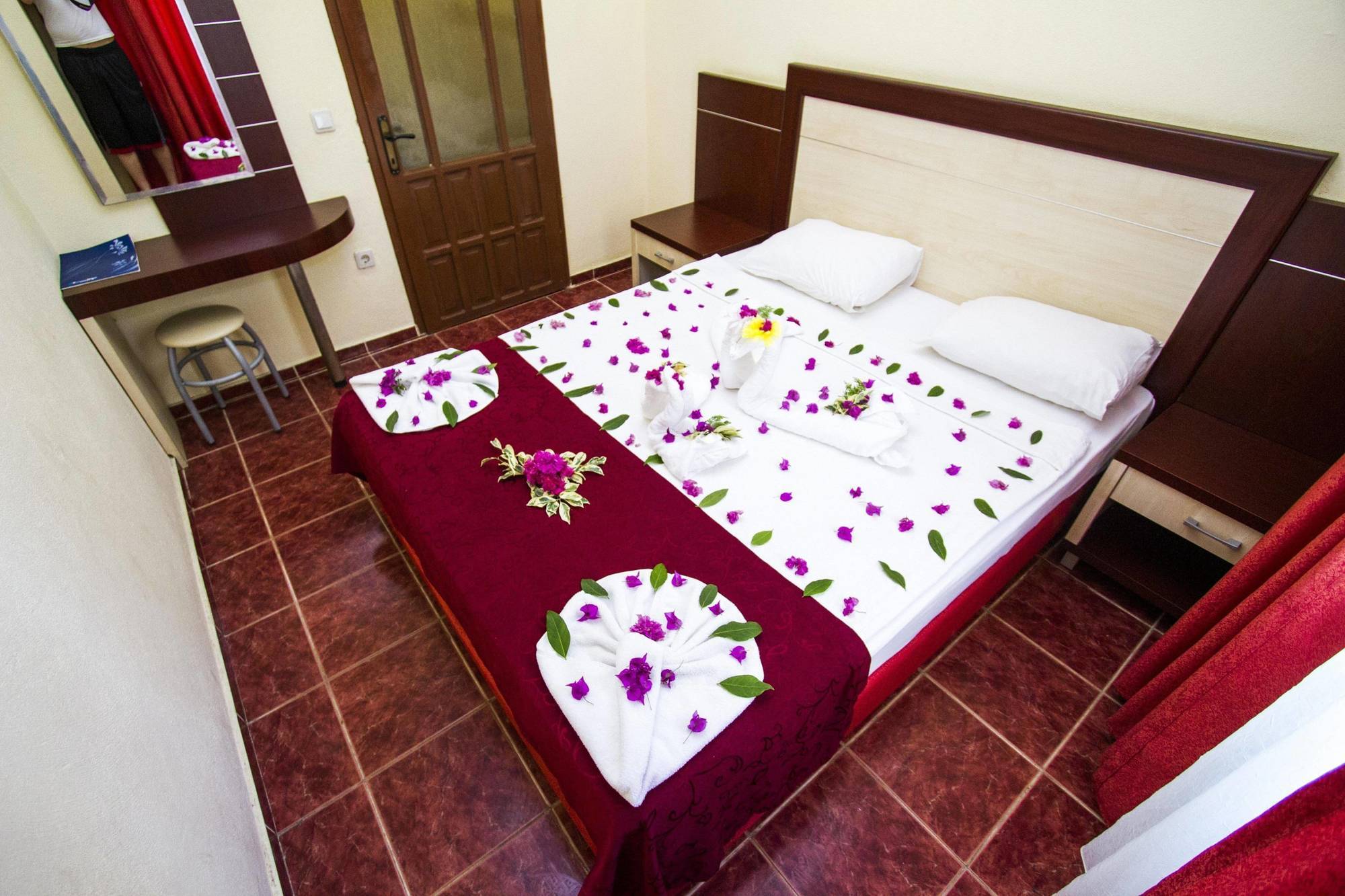 Hotel Blue Wave 4*